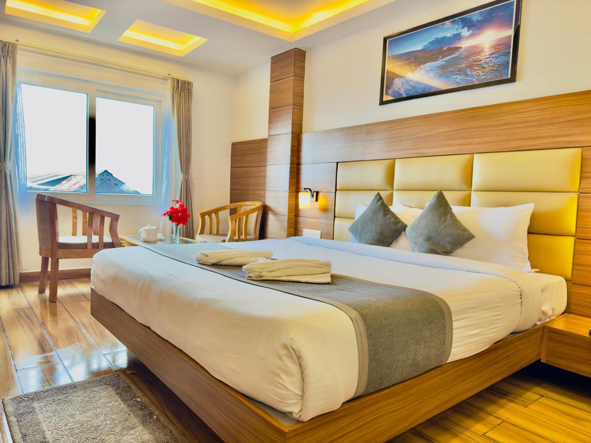 Hotel Bella Vista Darjeeling Near Drc Paid Paking Екстер'єр фото