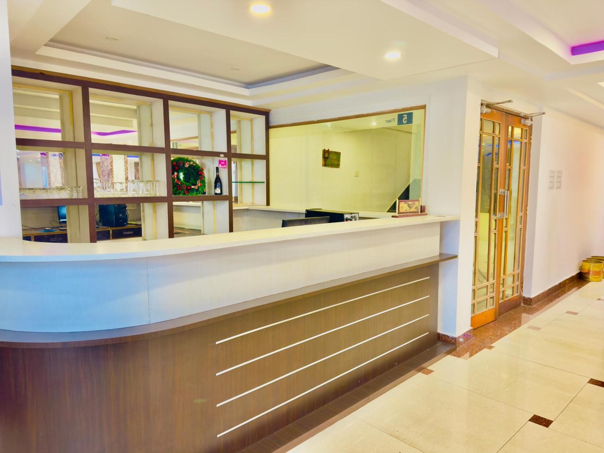 Hotel Bella Vista Darjeeling Near Drc Paid Paking Екстер'єр фото