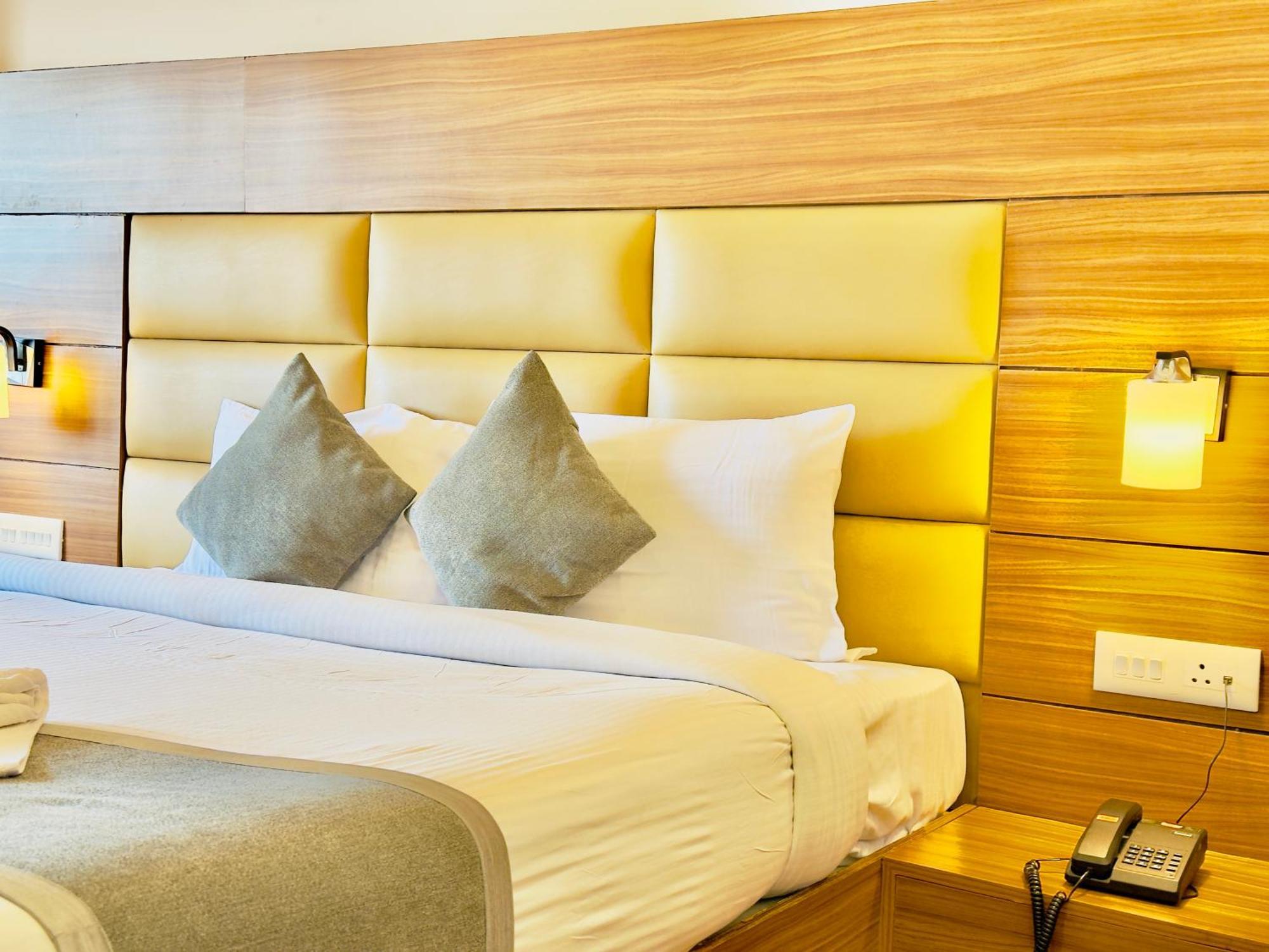 Hotel Bella Vista Darjeeling Near Drc Paid Paking Екстер'єр фото